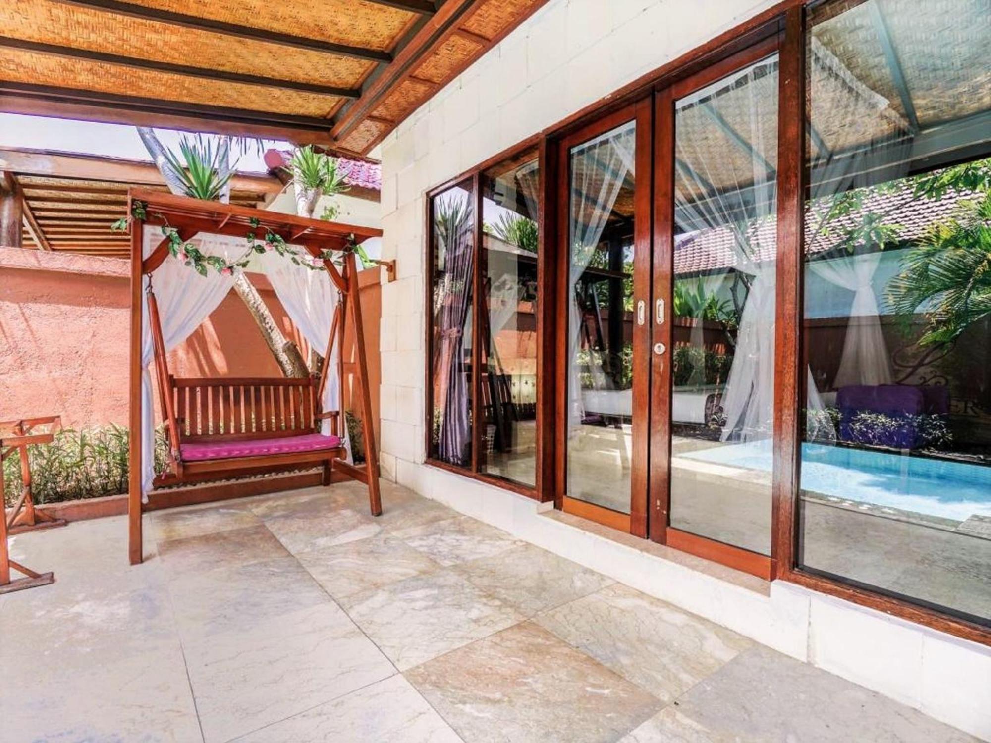 One Bedroom Private Villa Kuta スミニャック エクステリア 写真