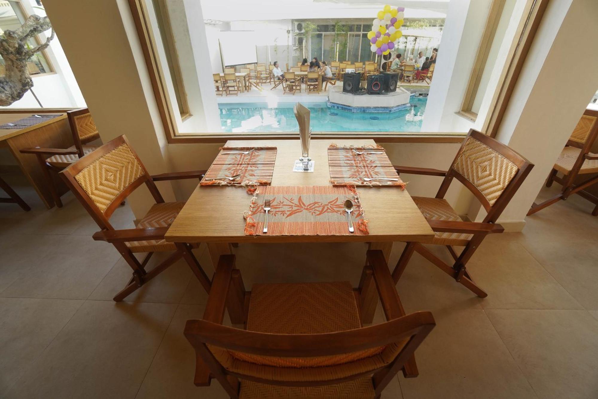 One Bedroom Private Villa Kuta スミニャック エクステリア 写真