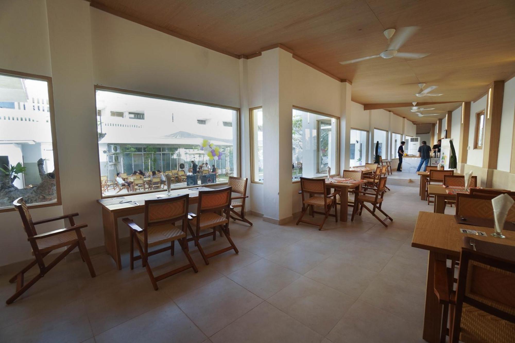 One Bedroom Private Villa Kuta スミニャック エクステリア 写真